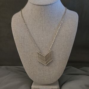 Elegant Gold Chevron Necklace